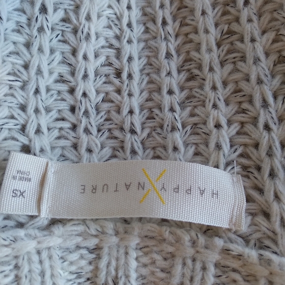 Happy x Nature Gray Open Knit Cropped Cable‎ Knit Sweater - Picture 7 of 7